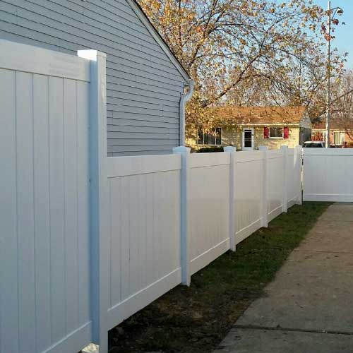 Residential Vinyl fence services
