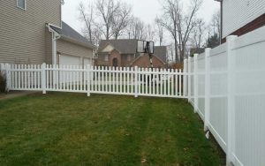 Vinyl fence residential